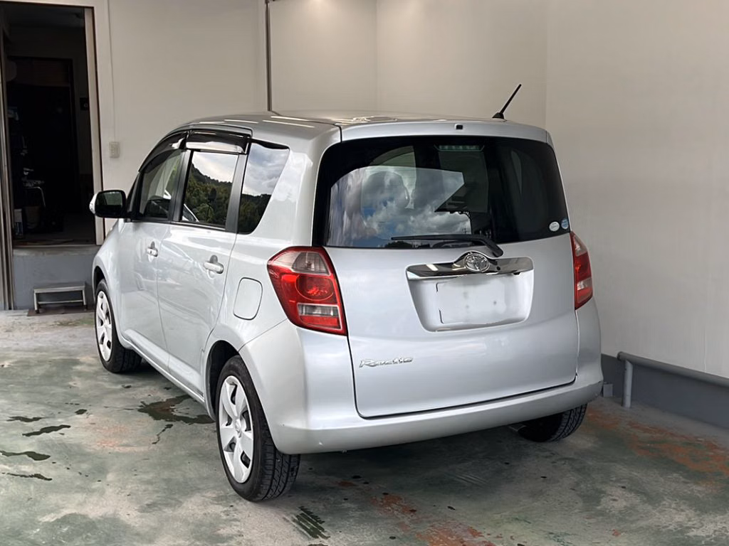 TOYOTA RACTIS