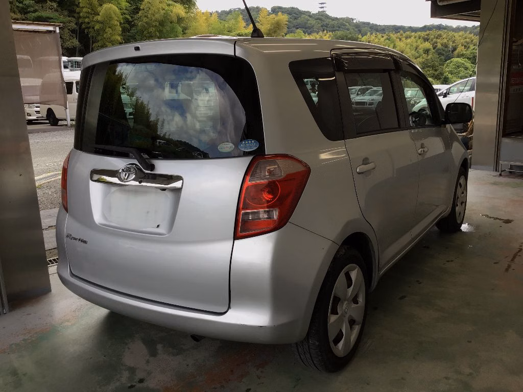 TOYOTA RACTIS