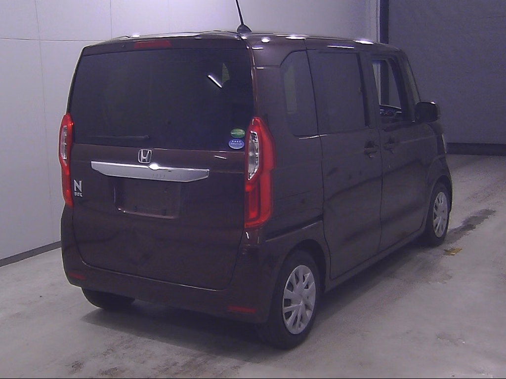 HONDA N-BOX