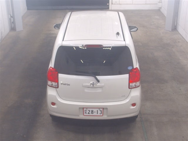 TOYOTA PORTE