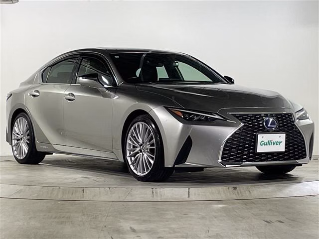 Lexus IS300h