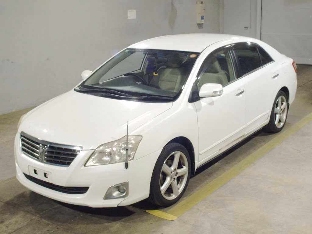 TOYOTA PREMIO
