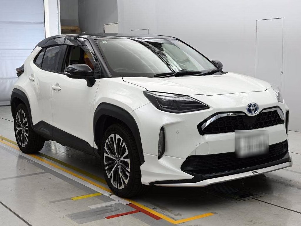 TOYOTA YARIS CROSS