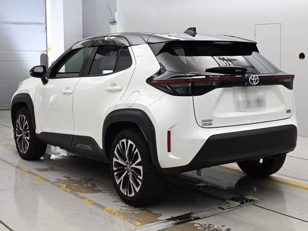 TOYOTA YARIS CROSS