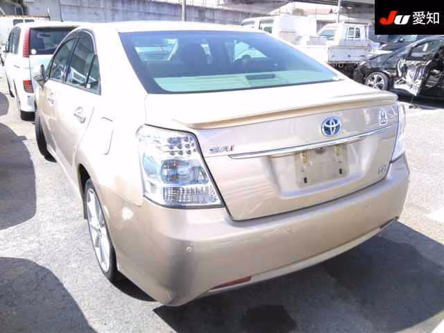 TOYOTA SAI