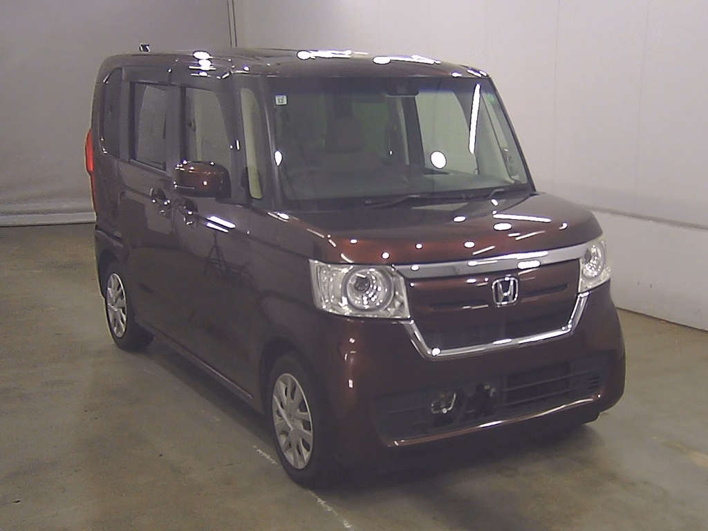 HONDA N-BOX