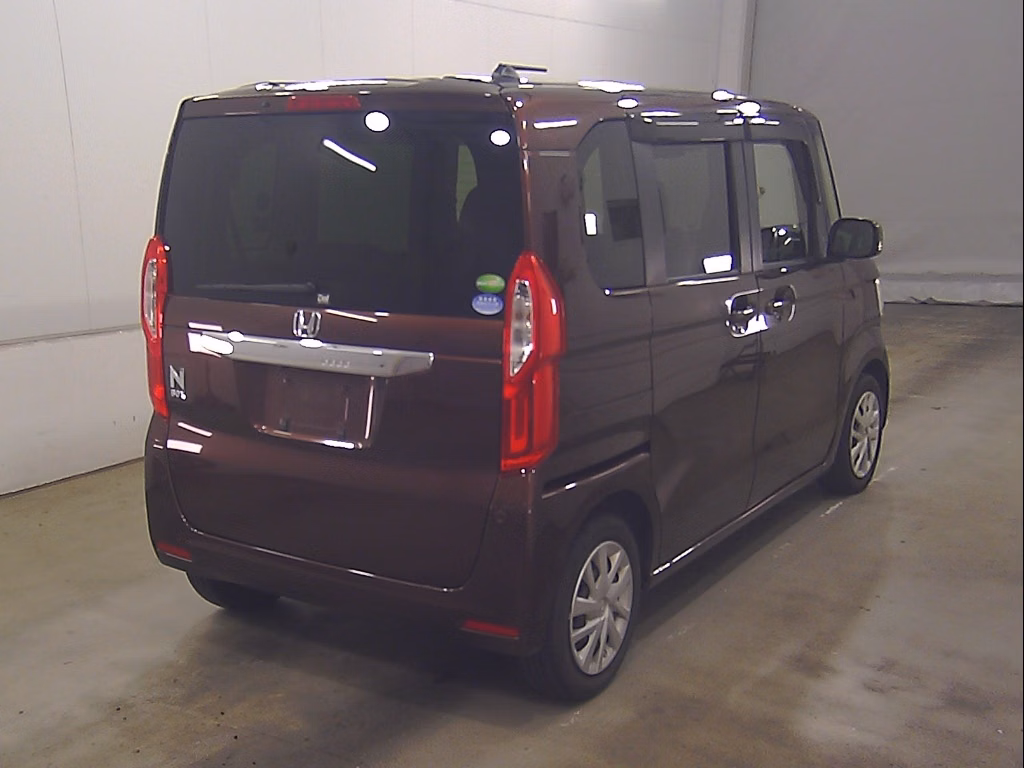 HONDA N-BOX
