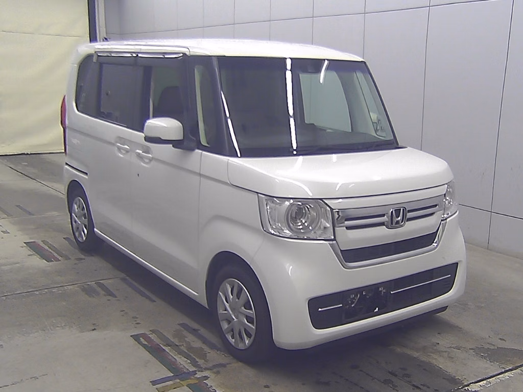 HONDA N-BOX