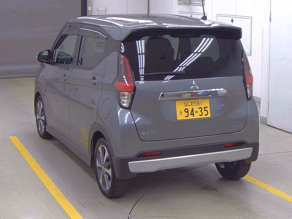 MITSUBISHI EK X