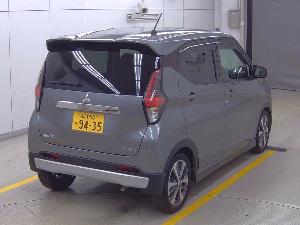MITSUBISHI EK X