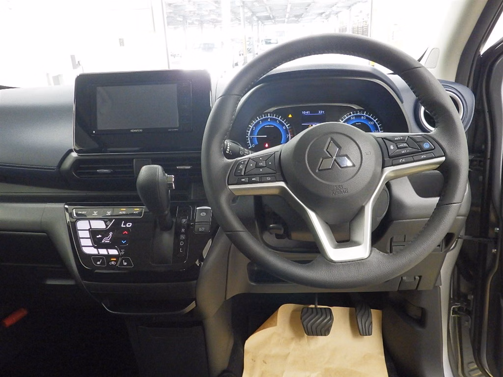 MITSUBISHI EK X
