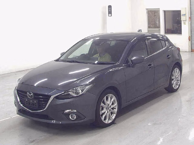 MAZDA AXELA