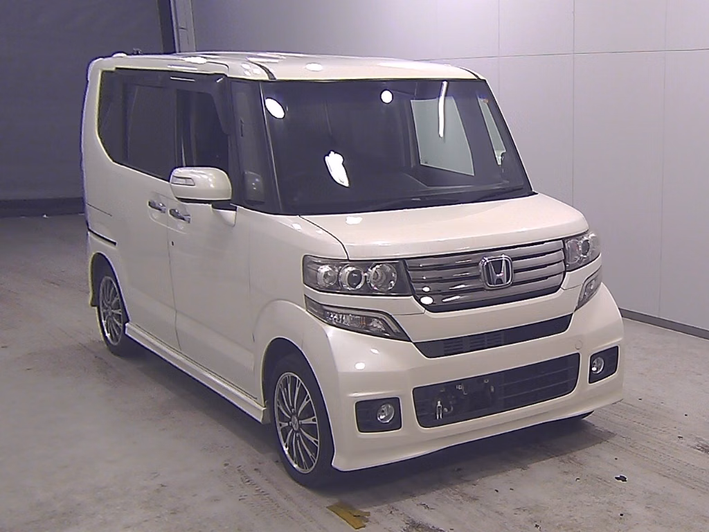 HONDA N-BOX