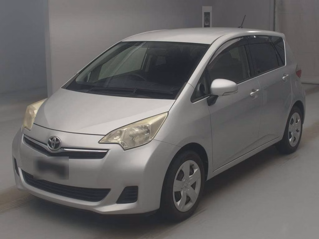 TOYOTA RACTIS
