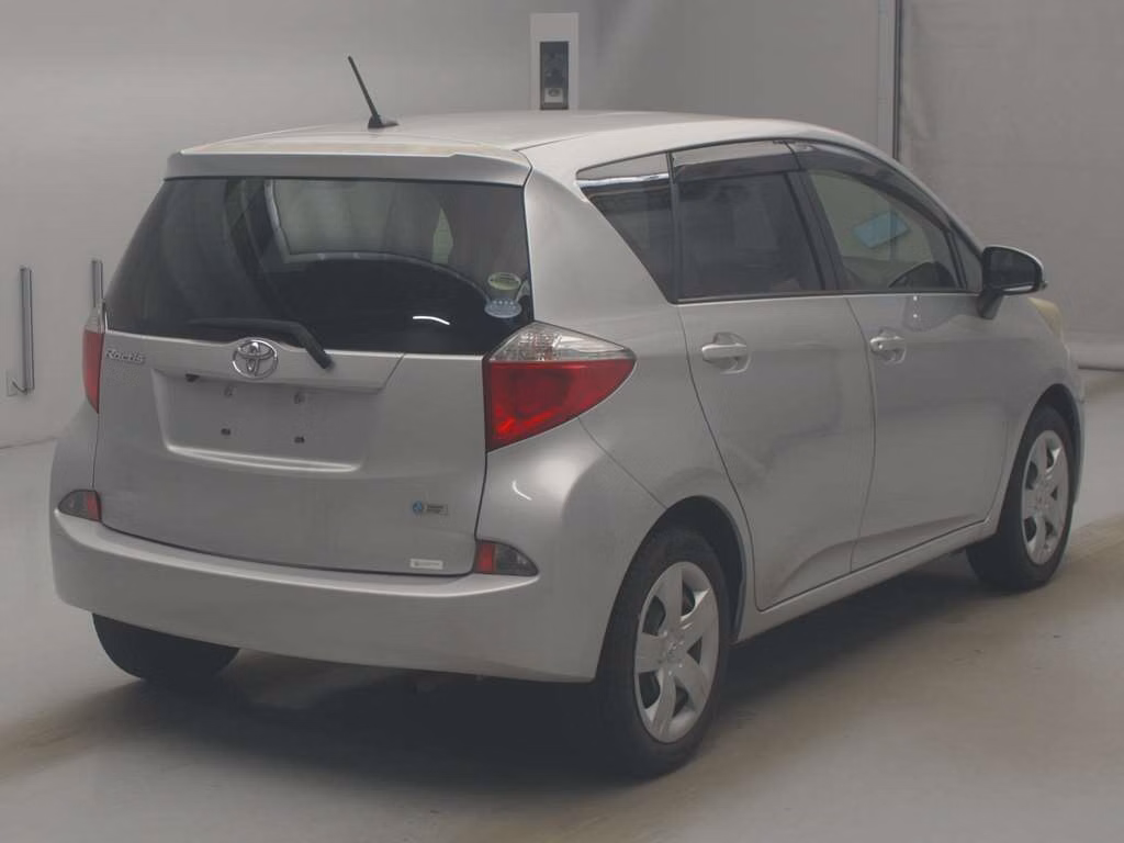 TOYOTA RACTIS