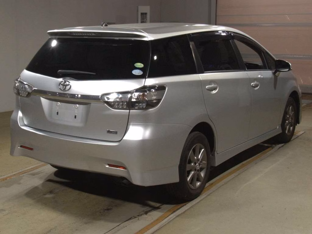 TOYOTA WISH