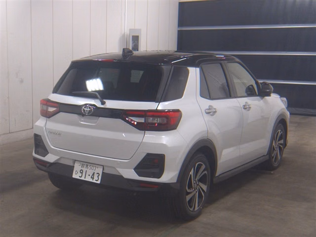 TOYOTA RAIZE