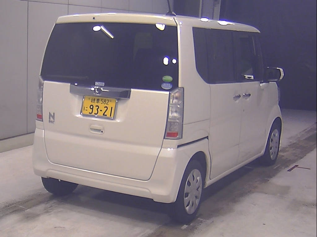 HONDA N-BOX