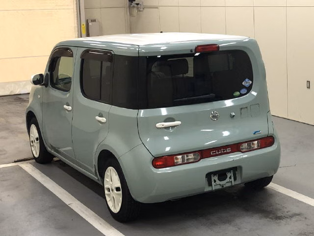NISSAN CUBE