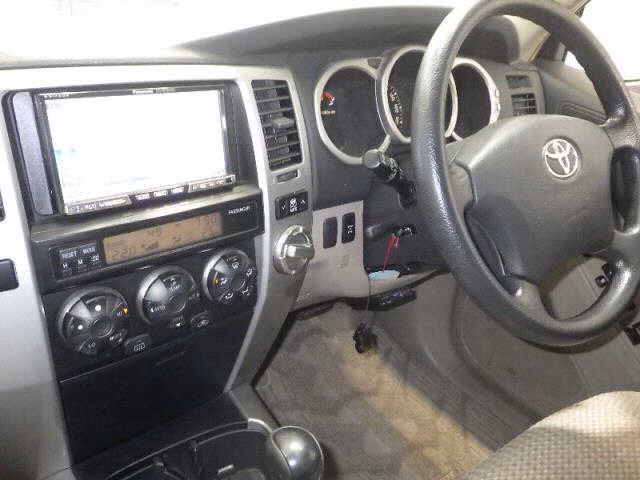 TOYOTA HILUX SURF