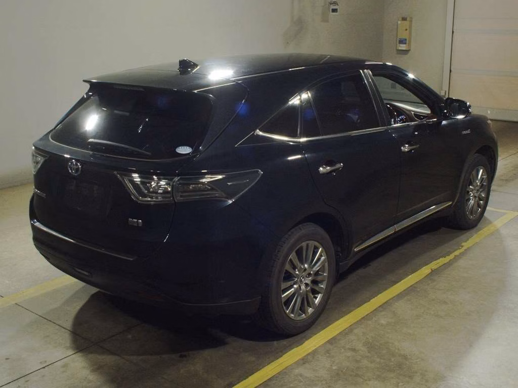 TOYOTA HARRIER