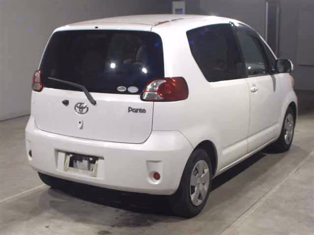 TOYOTA PORTE
