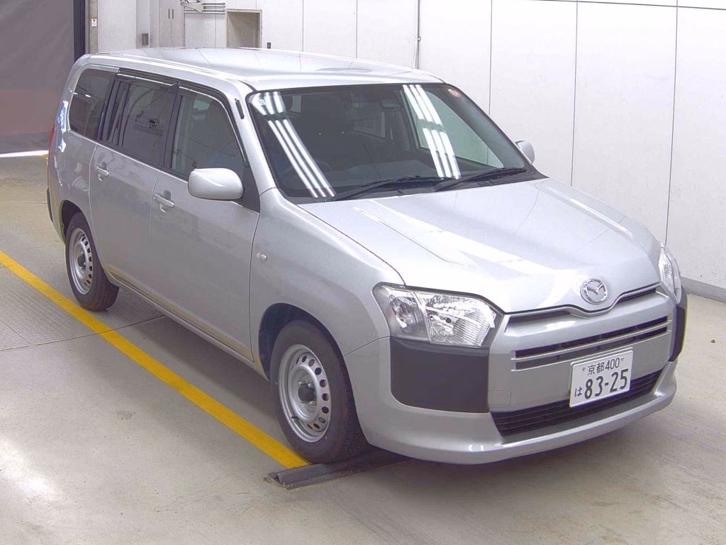 MAZDA FAMILIA