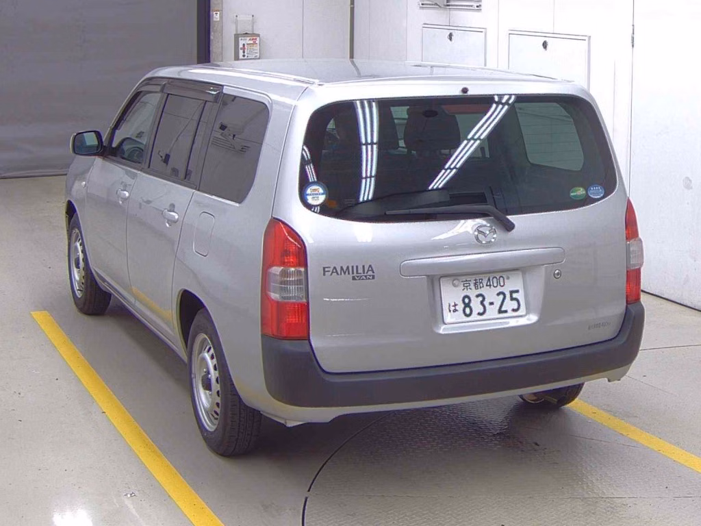 MAZDA FAMILIA