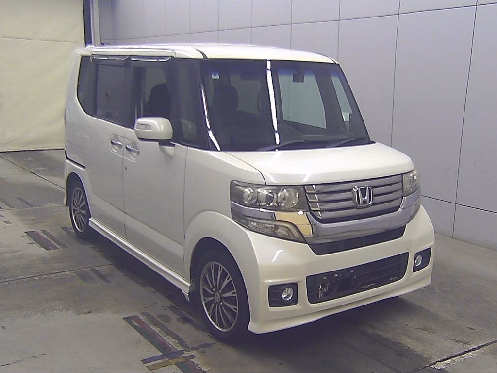 HONDA N-BOX