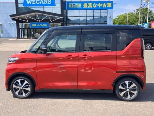 MITSUBISHI EK SPACE