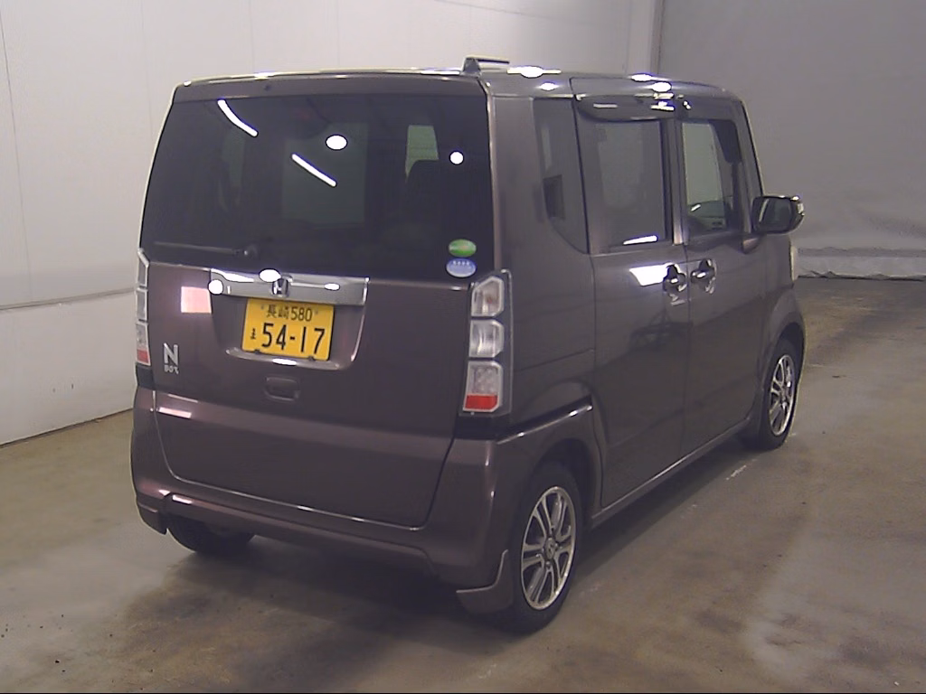 HONDA N-BOX
