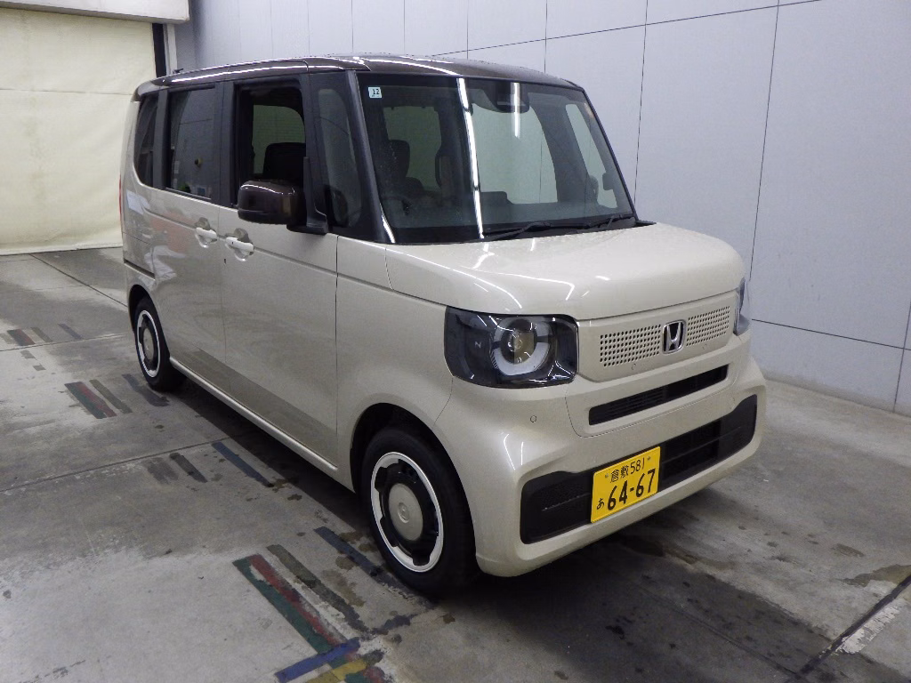 HONDA N-BOX