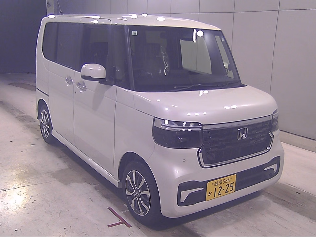 HONDA N-BOX