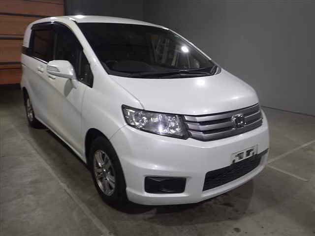 HONDA FREED SPIKE