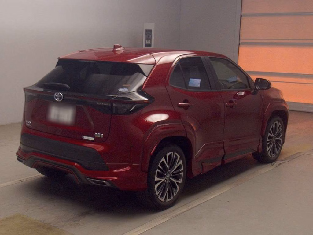 TOYOTA YARIS CROSS