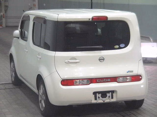 NISSAN CUBE