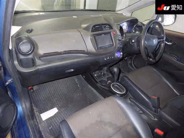 HONDA FIT SHUTTLE