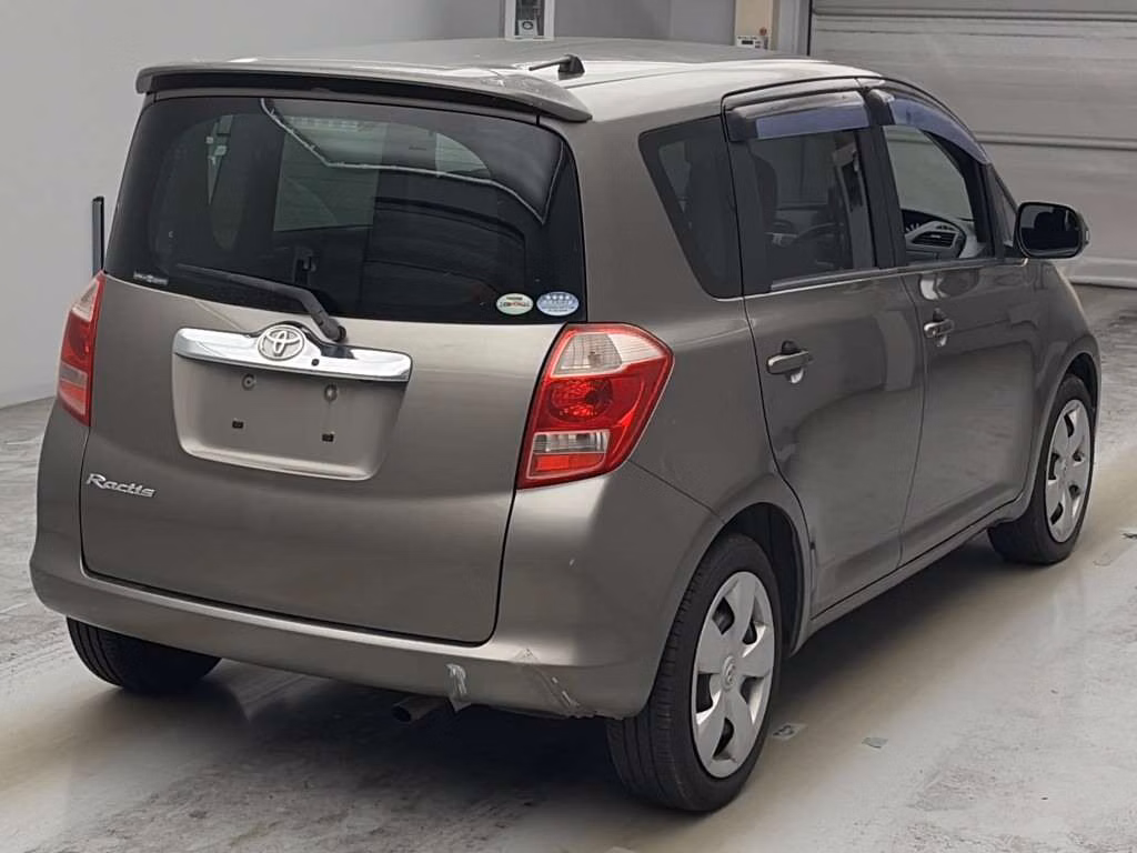 TOYOTA RACTIS