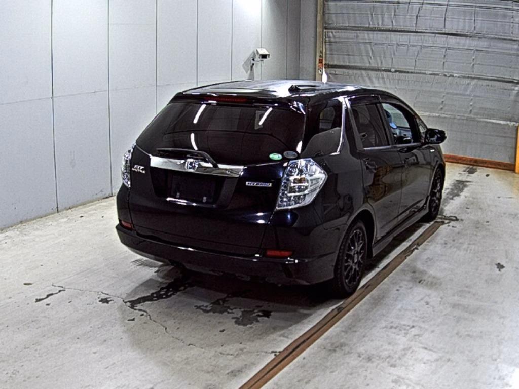 HONDA FIT SHUTTLE