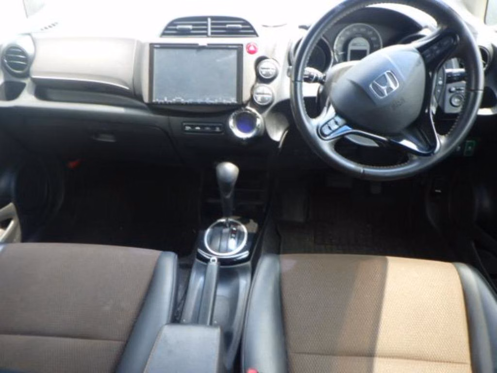 HONDA FIT SHUTTLE