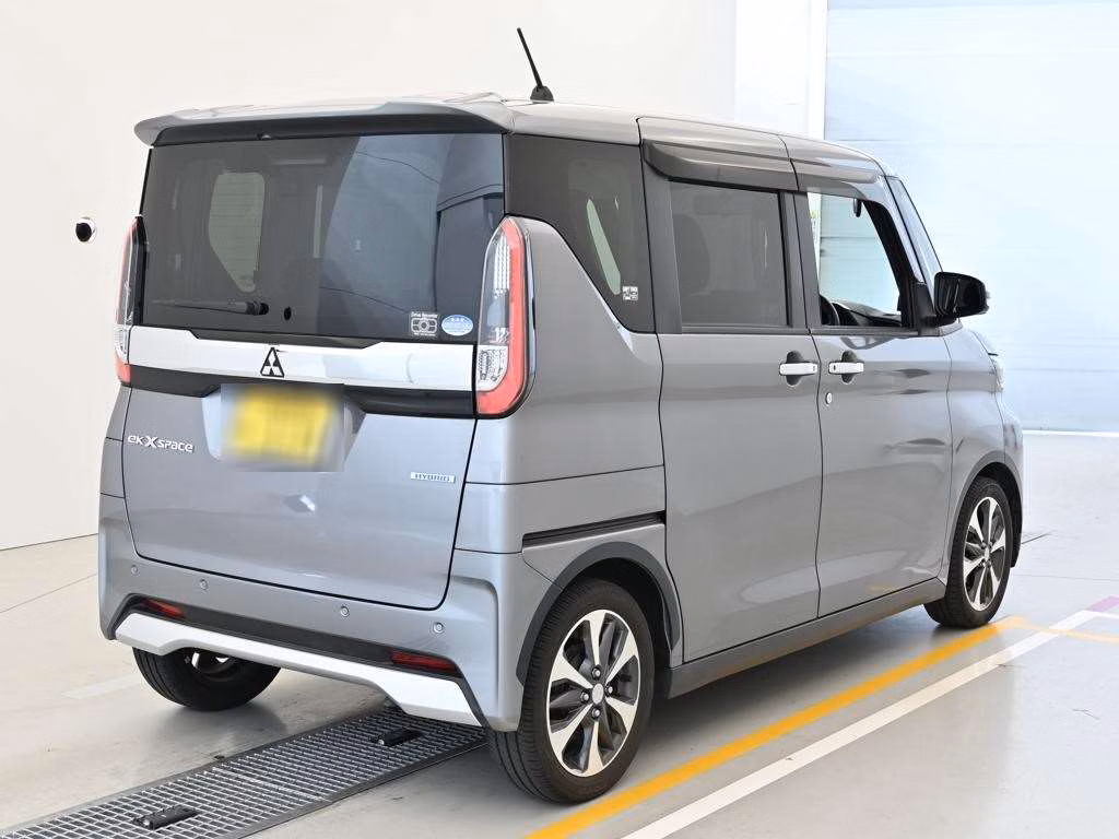 MITSUBISHI EK SPACE