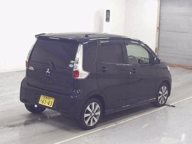 MITSUBISHI EK CUSTOM