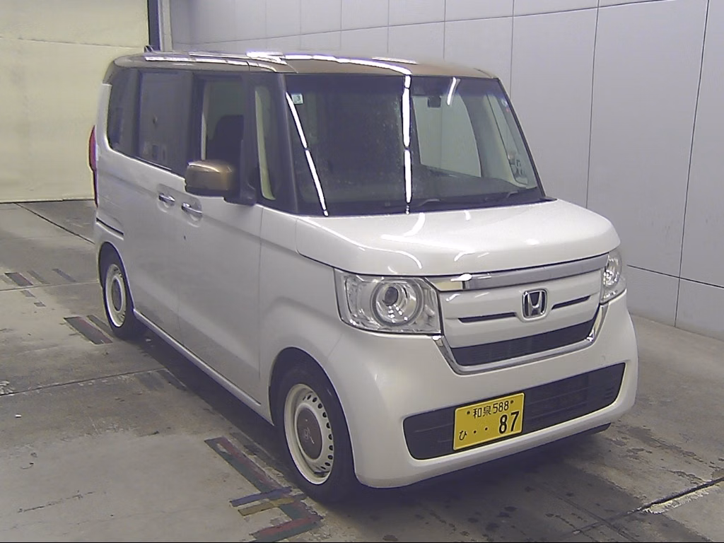 HONDA N-BOX
