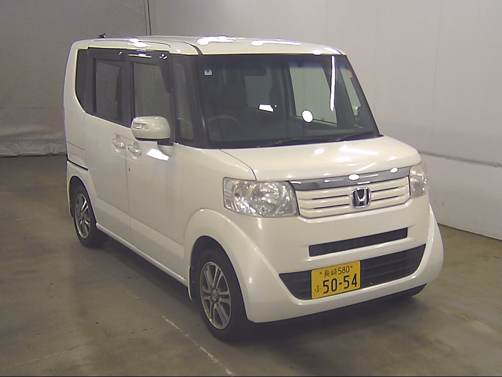 HONDA N-BOX+