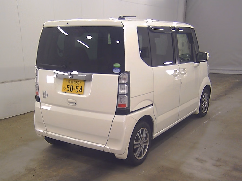 HONDA N-BOX+