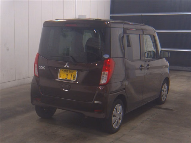 MITSUBISHI EK SPACE