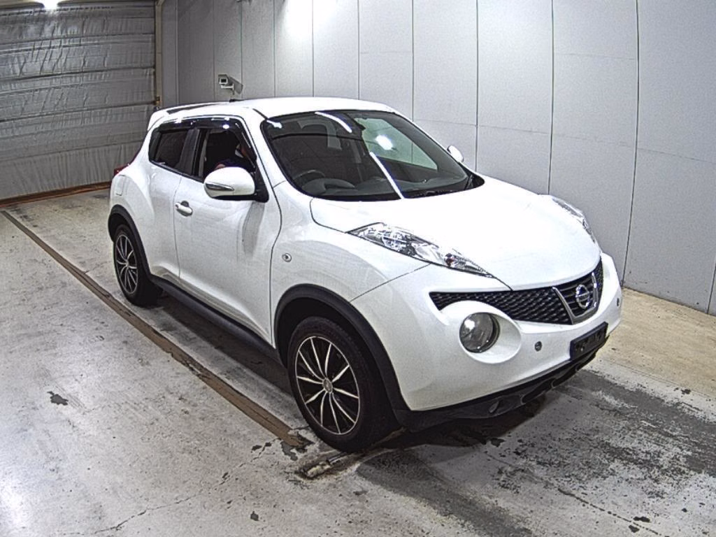 NISSAN JUKE