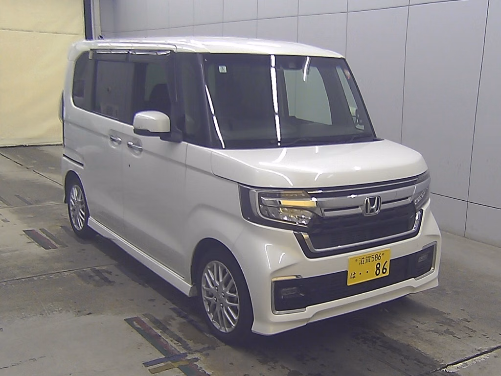 HONDA N-BOX