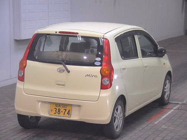 DAIHATSU MIRA