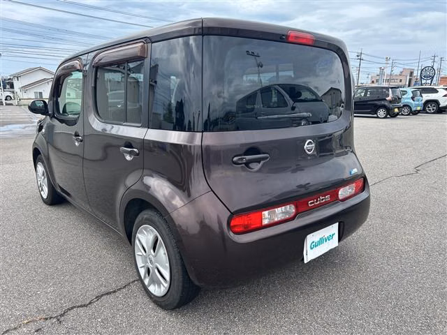 NISSAN CUBE
